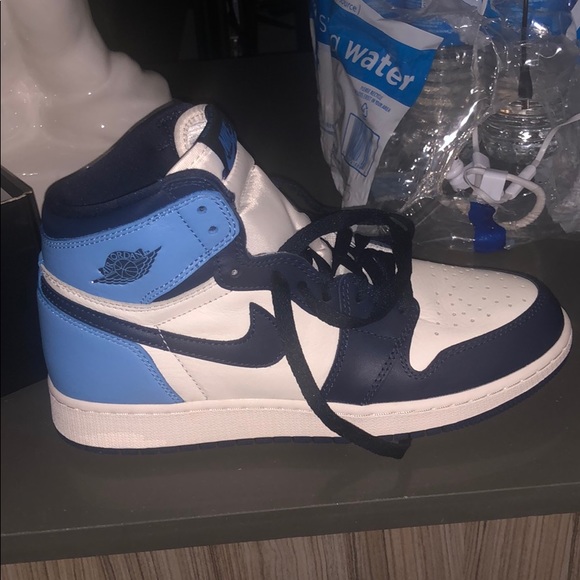 Nike Air Jordan Retro I 1 HIGH OG Obsidian UNC - Picture 8 of 8